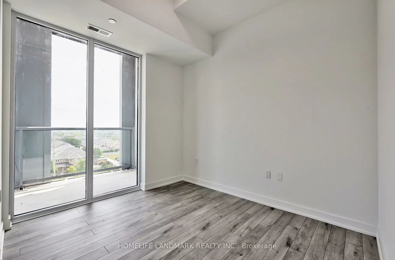 1005, Dundas, 1010 - JM Joshua Meadows, Oakville