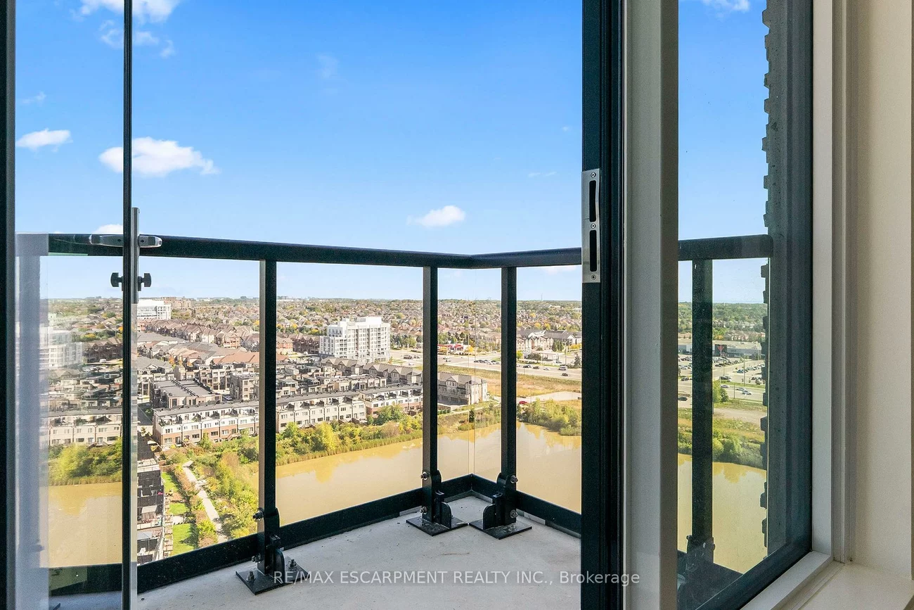 3079, Trafalgar, 1010 - JM Joshua Meadows, Oakville