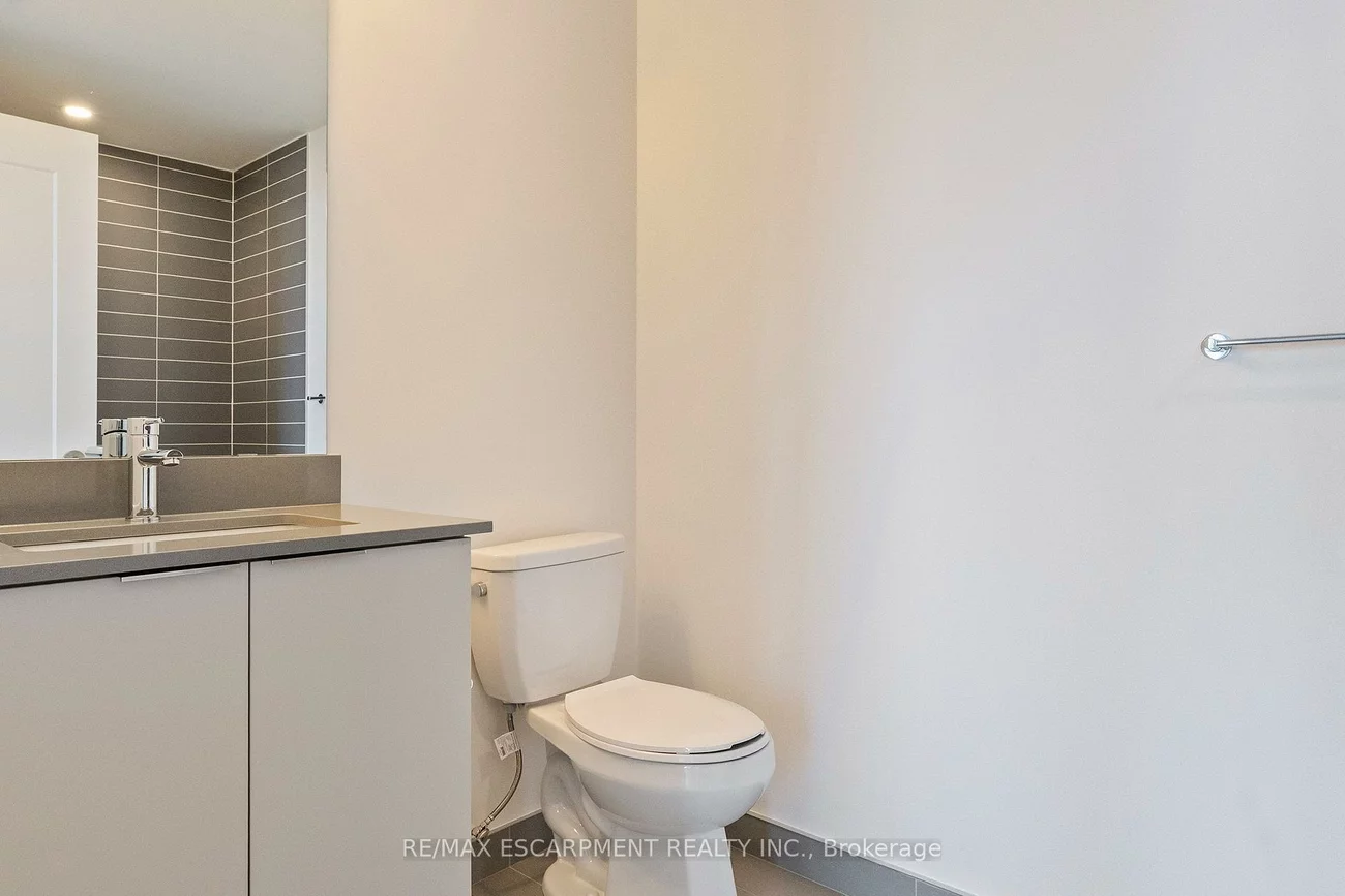 3079, Trafalgar, 1010 - JM Joshua Meadows, Oakville