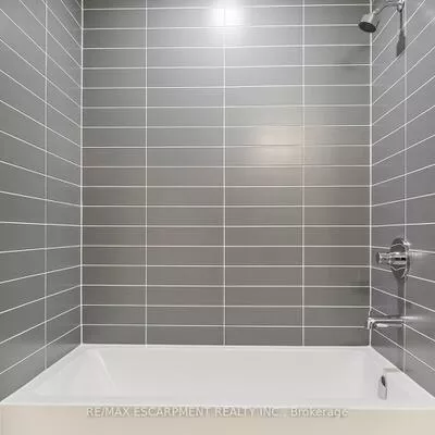 3079, Trafalgar, 1010 - JM Joshua Meadows, Oakville