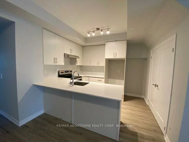 349, WHEAT BOOM, 1010 - JM Joshua Meadows, Oakville