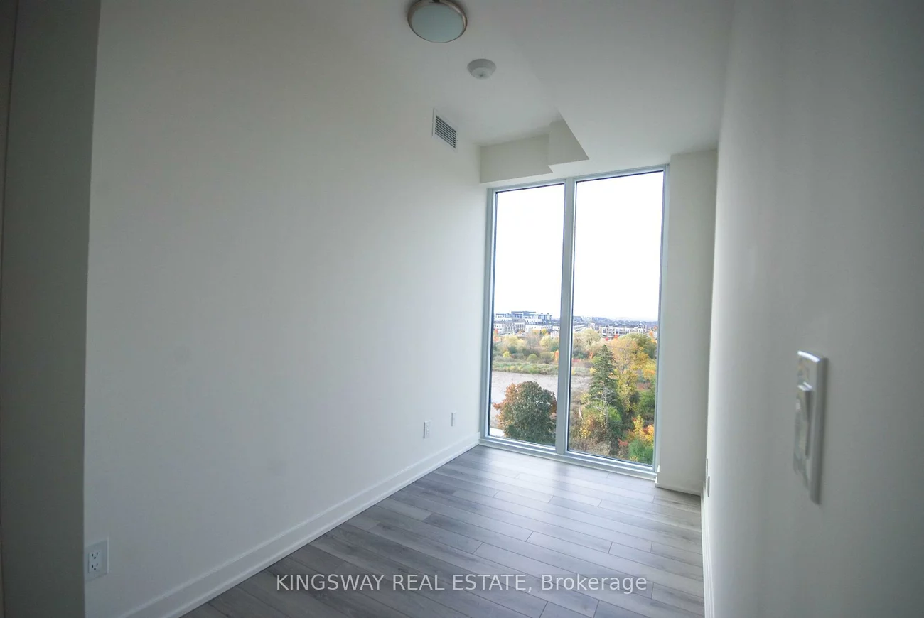 3071, Trafalgar, 1010 - JM Joshua Meadows, Oakville