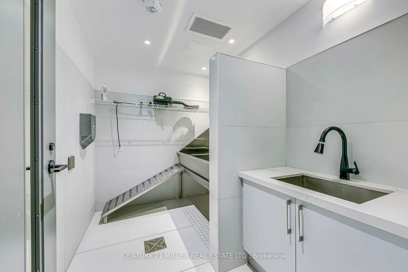 2450, Old Bronte, 1019 - WM Westmount, Oakville