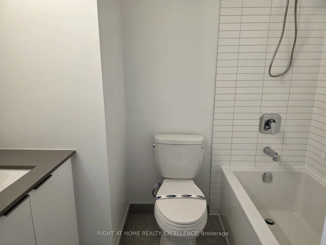3008, WILLIAM CUTMORE, 1010 - JM Joshua Meadows, Oakville