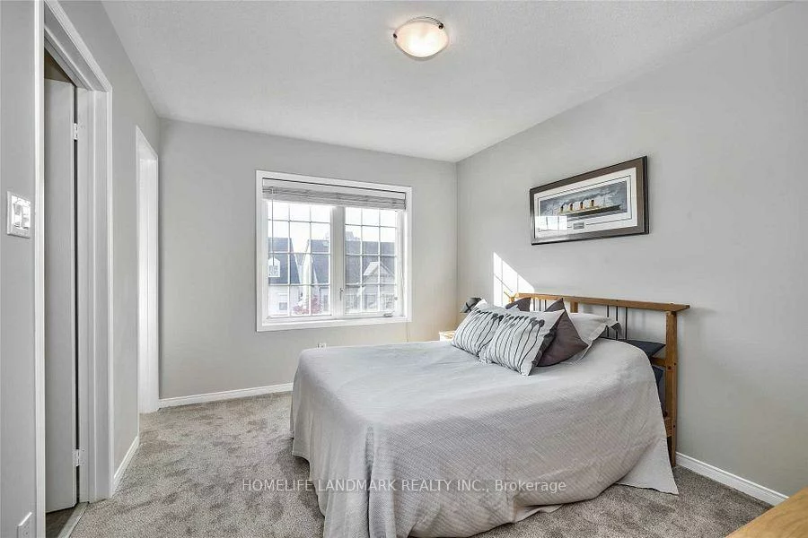 93, Georgian, 1015 - RO River Oaks, Oakville