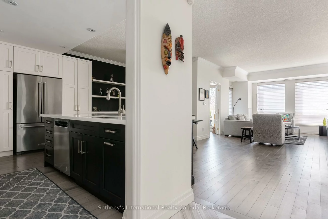 50, Old Mill, 1014 - QE Queen Elizabeth, Oakville