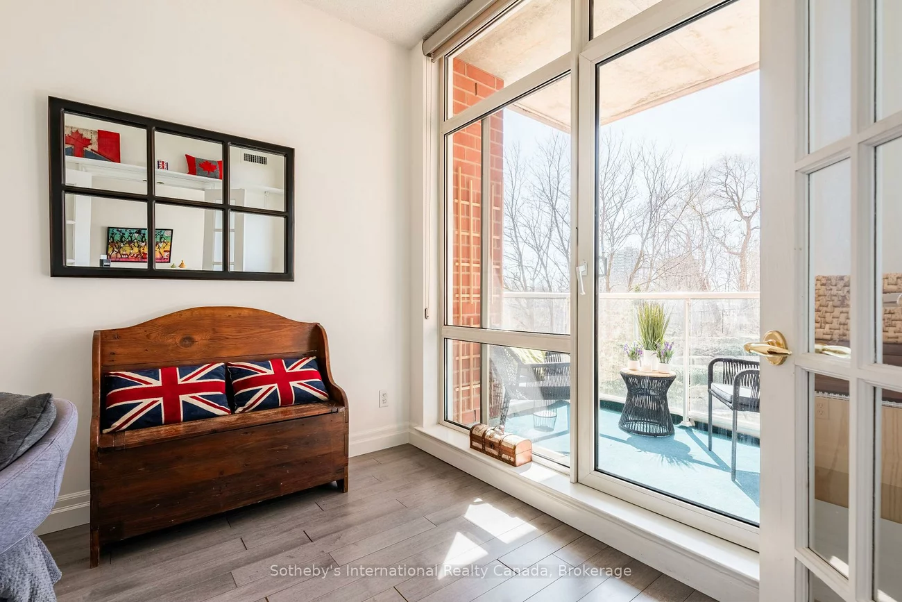 50, Old Mill, 1014 - QE Queen Elizabeth, Oakville