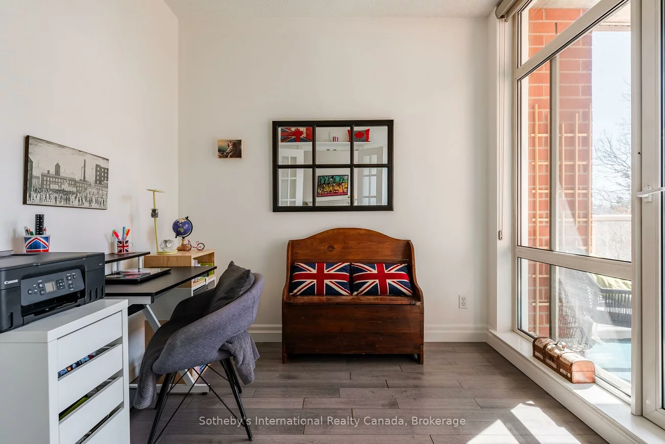 50, Old Mill, 1014 - QE Queen Elizabeth, Oakville