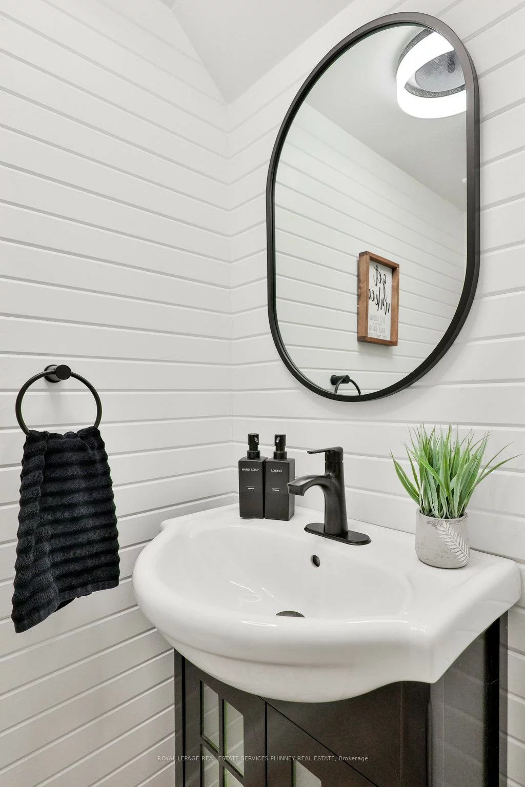 1558, Lancaster, 1005 - FA Falgarwood, Oakville