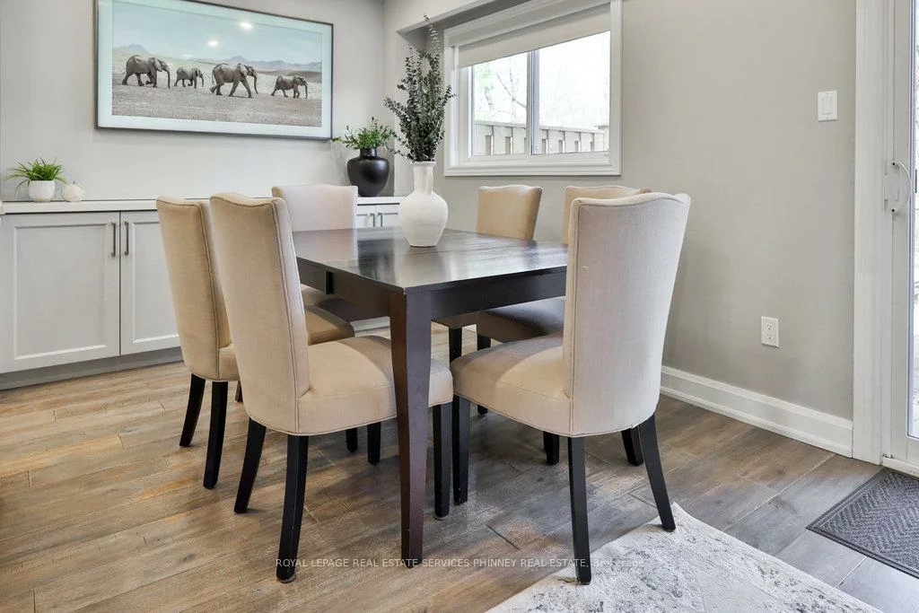 1558, Lancaster, 1005 - FA Falgarwood, Oakville