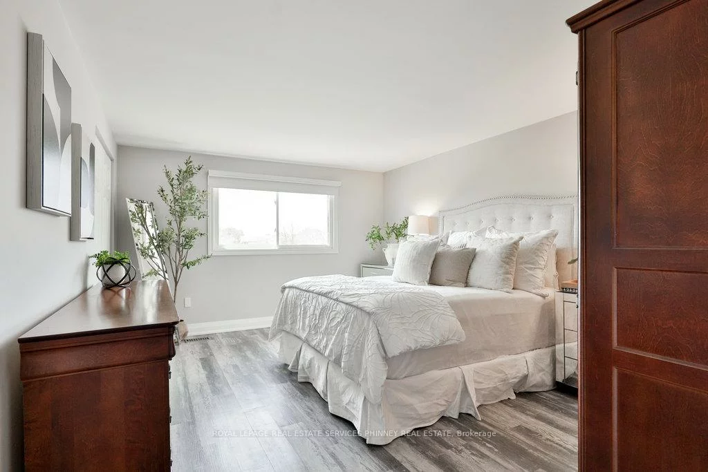 1558, Lancaster, 1005 - FA Falgarwood, Oakville
