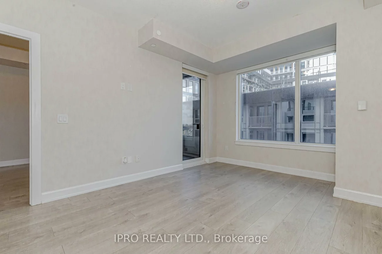 3220, William Coltson, 1010 - JM Joshua Meadows, Oakville