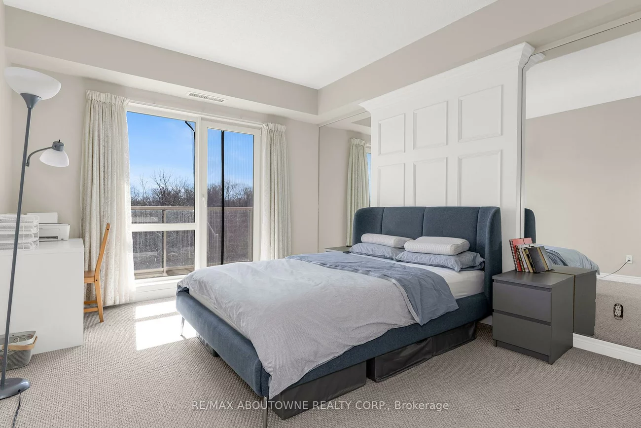 60, Old Mill, 1014 - QE Queen Elizabeth, Oakville