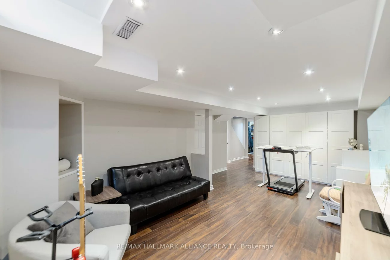 2350, Grand Ravine, 1015 - RO River Oaks, Oakville