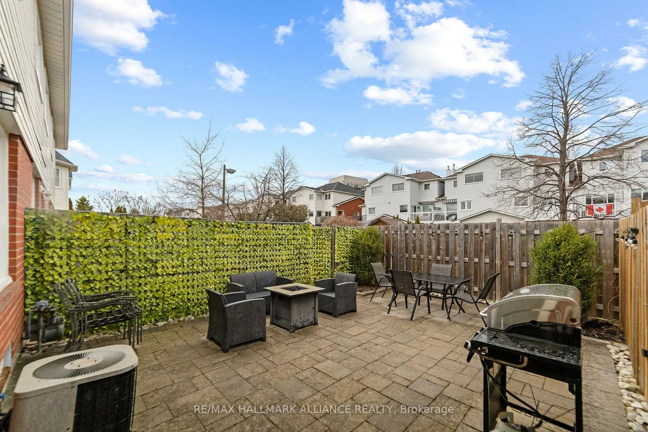2350, Grand Ravine, 1015 - RO River Oaks, Oakville