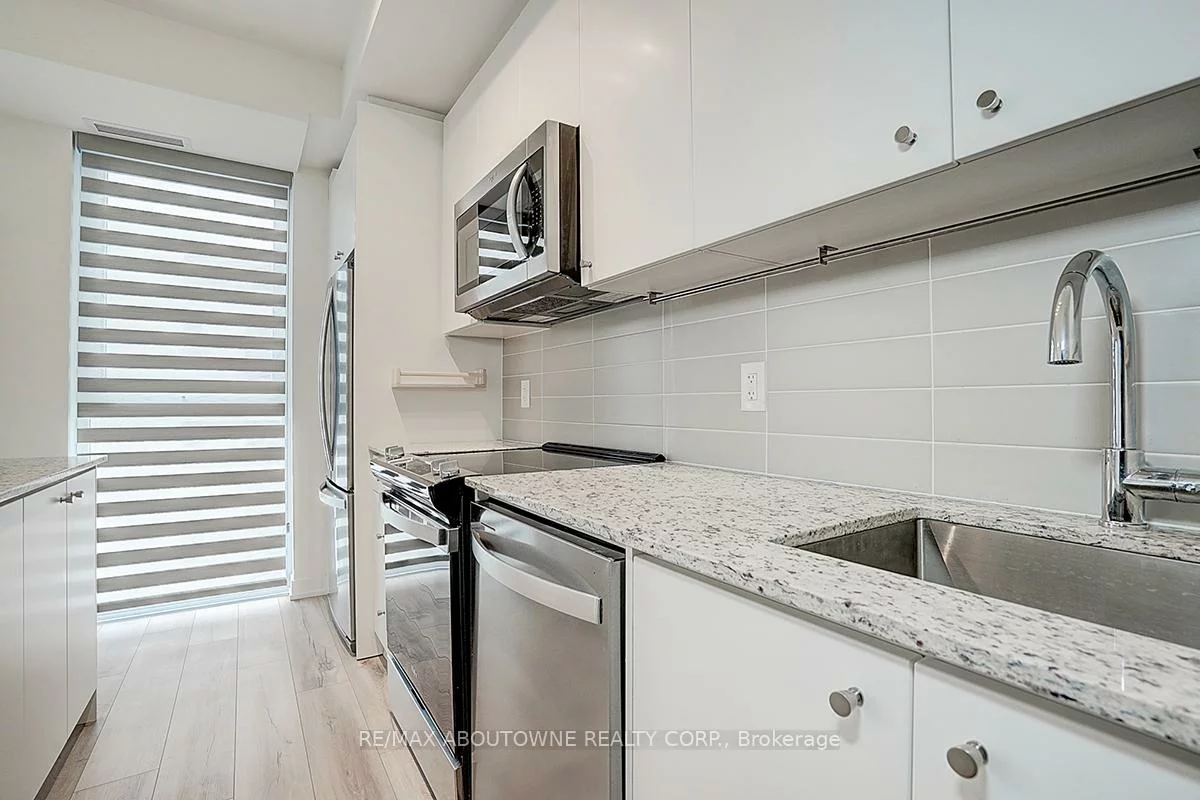 335, Wheat Boom, 1010 - JM Joshua Meadows, Oakville