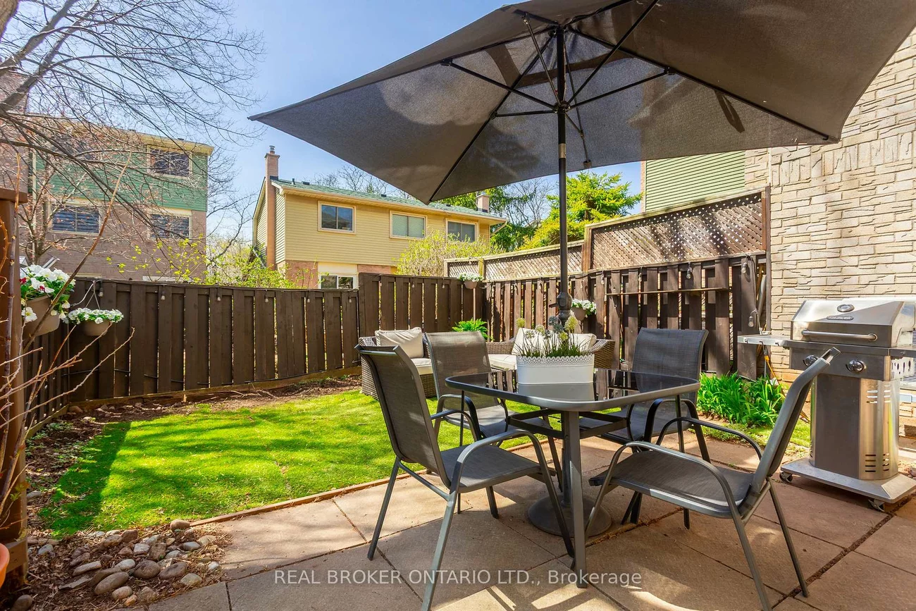 1135, McCraney, 1003 - CP College Park, Oakville