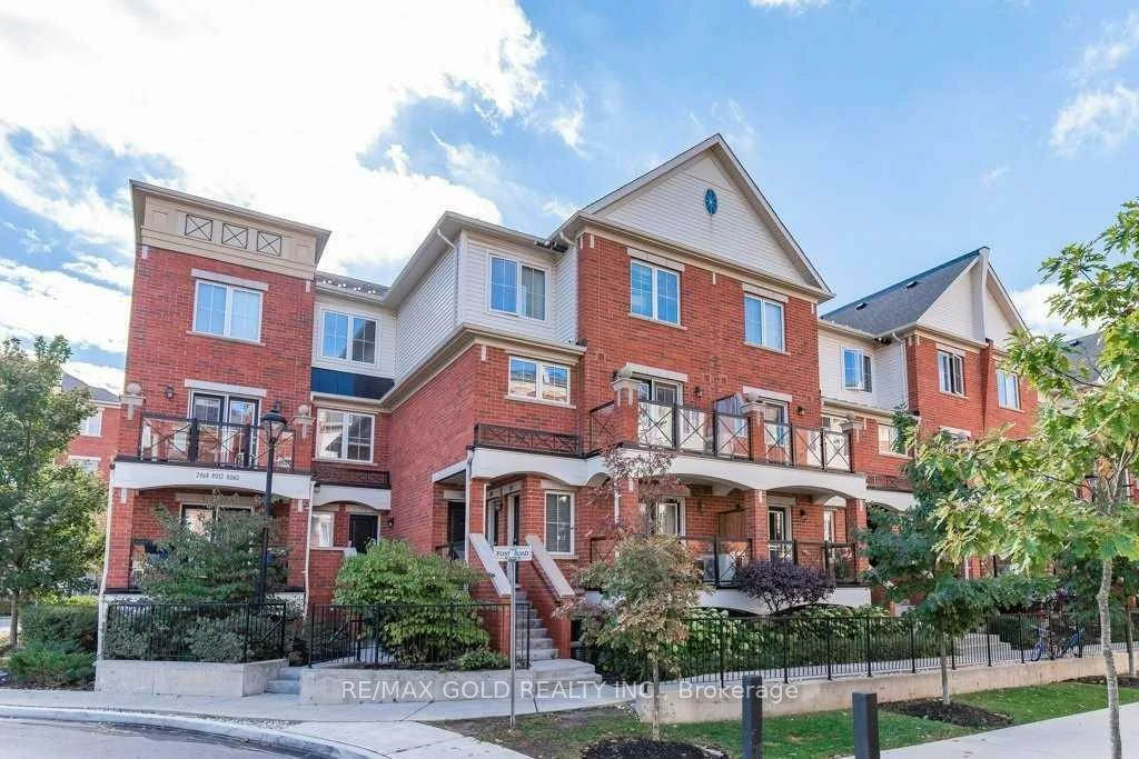 2468, Post, 1015 - RO River Oaks, Oakville