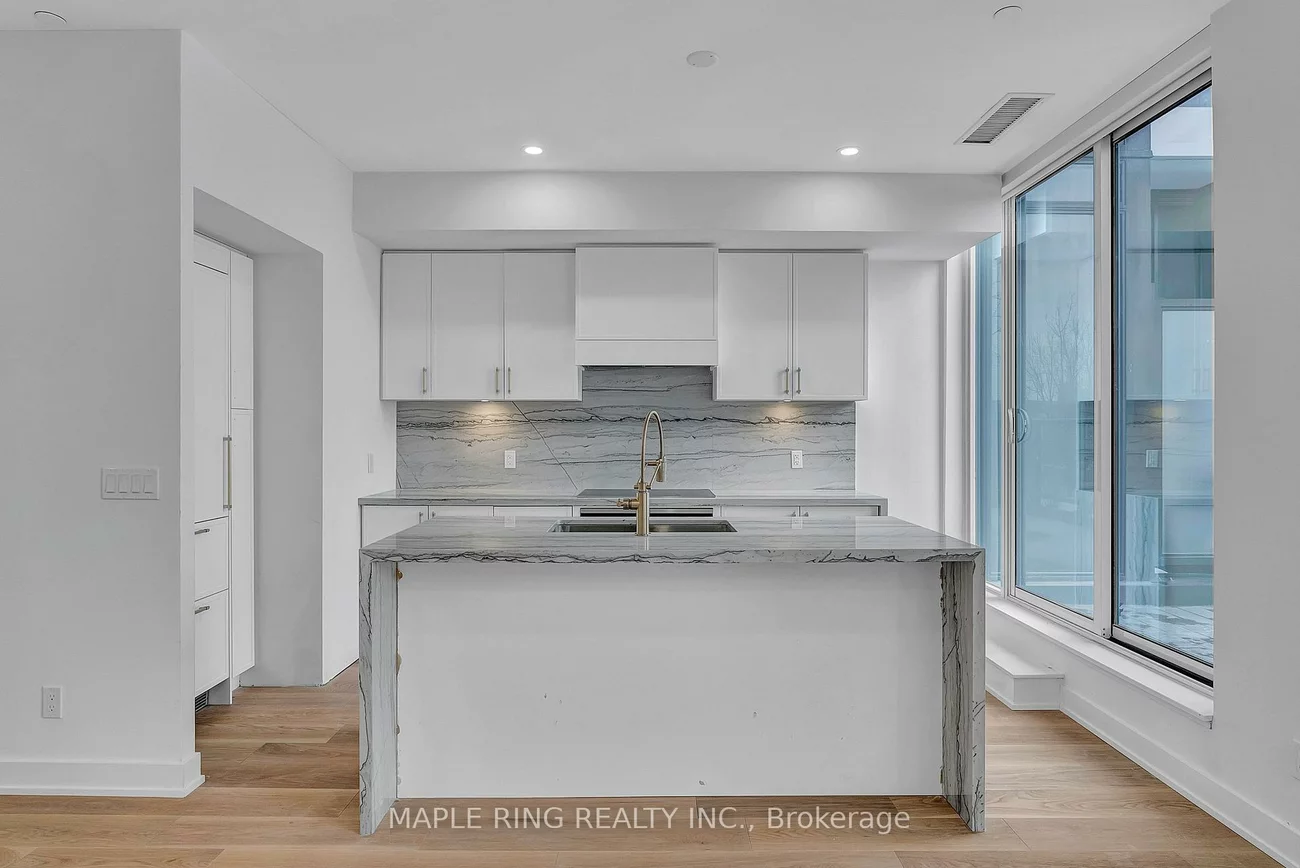 2485, Taunton, 1040 - OA Rural Oakville, Oakville