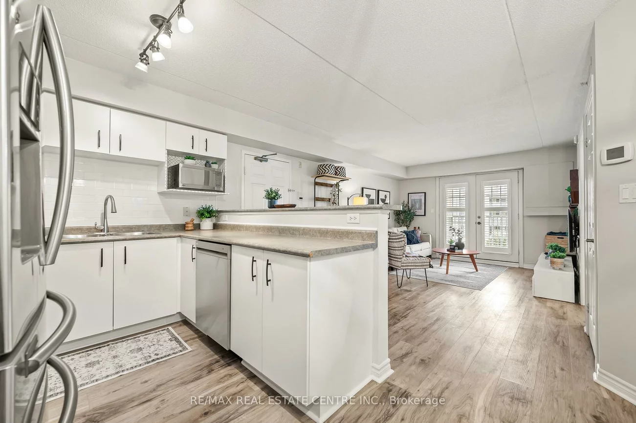 1440, Bishops, 1007 - GA Glen Abbey, Oakville