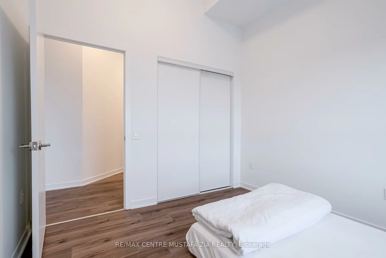 395, Dundas, 1008 - GO Glenorchy, Oakville