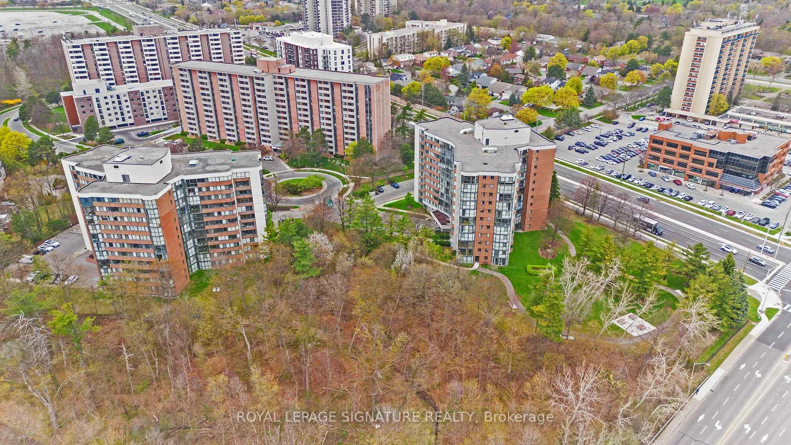 1230, Marlborough, 1003 - CP College Park, Oakville
