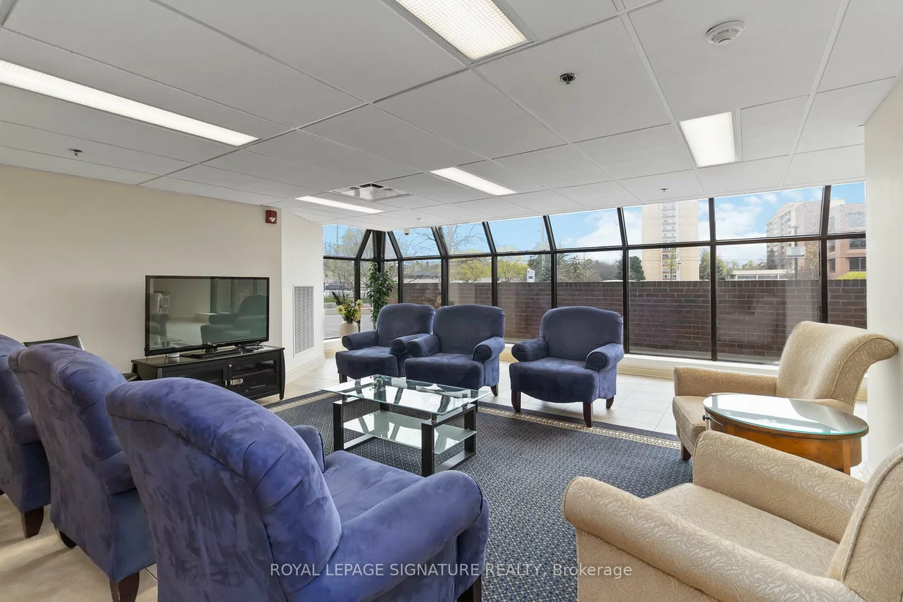1230, Marlborough, 1003 - CP College Park, Oakville