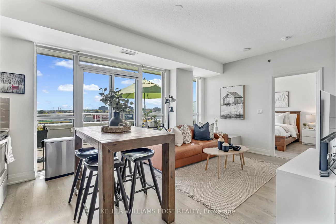 65, Speers, 1002 - CO Central, Oakville