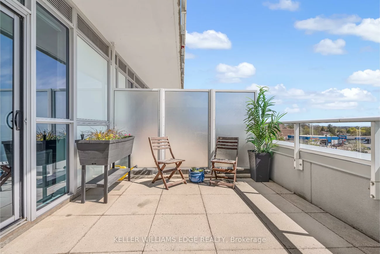 65, Speers, 1002 - CO Central, Oakville