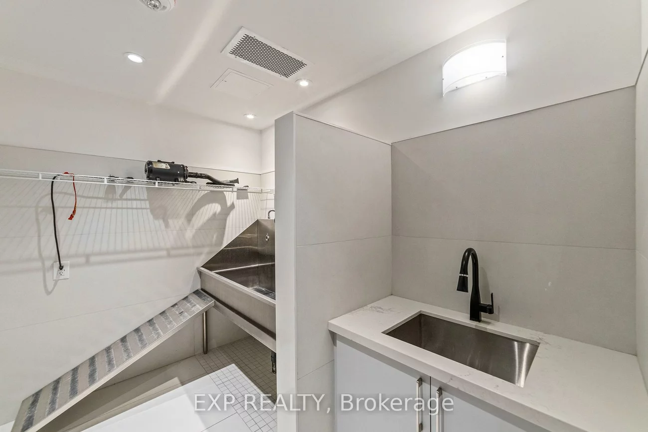 2450, Old Bronte, 1019 - WM Westmount, Oakville