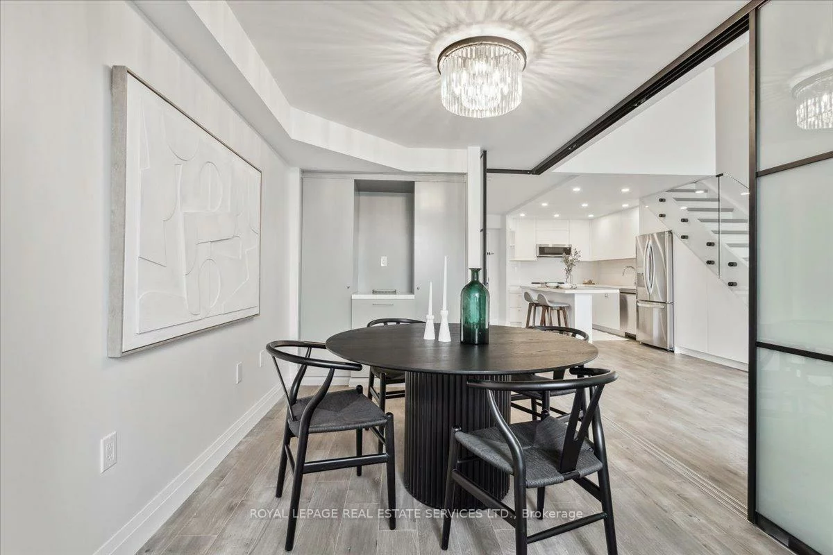 185, Robinson, 1013 - OO Old Oakville, Oakville