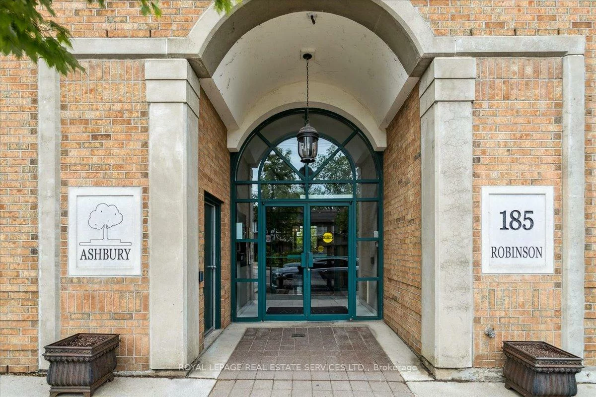 185, Robinson, 1013 - OO Old Oakville, Oakville