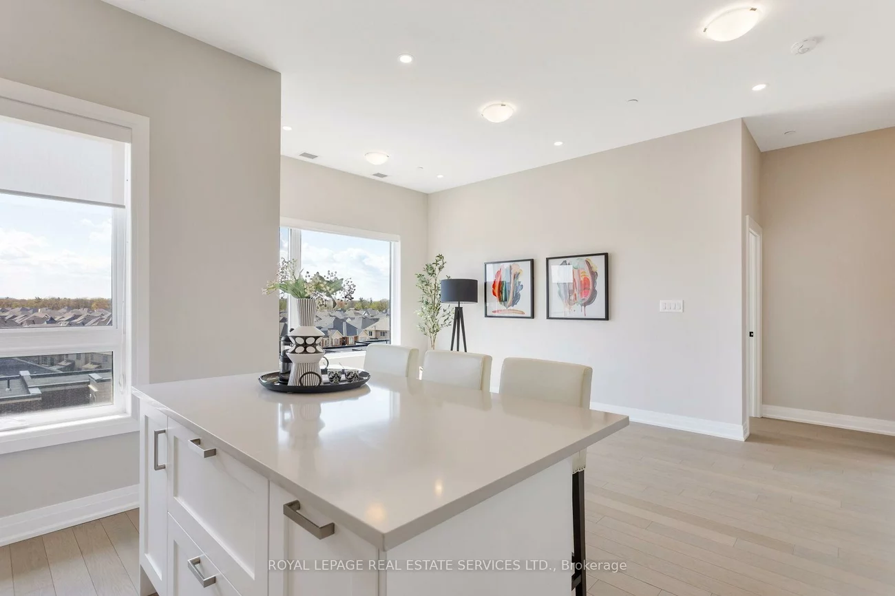 3285, Carding Mill, 1008 - GO Glenorchy, Oakville