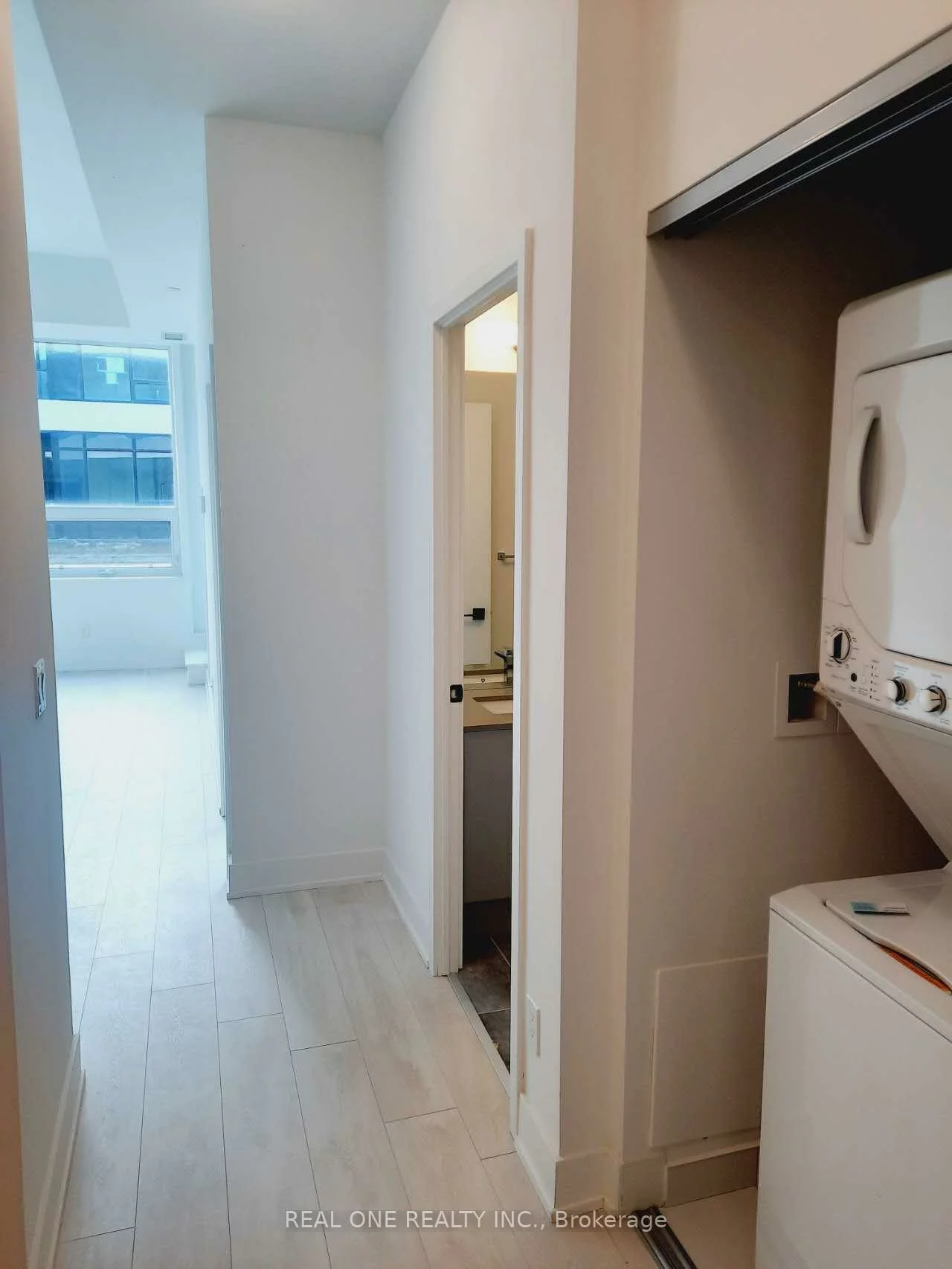 2485, Taunton, 1015 - RO River Oaks, Oakville