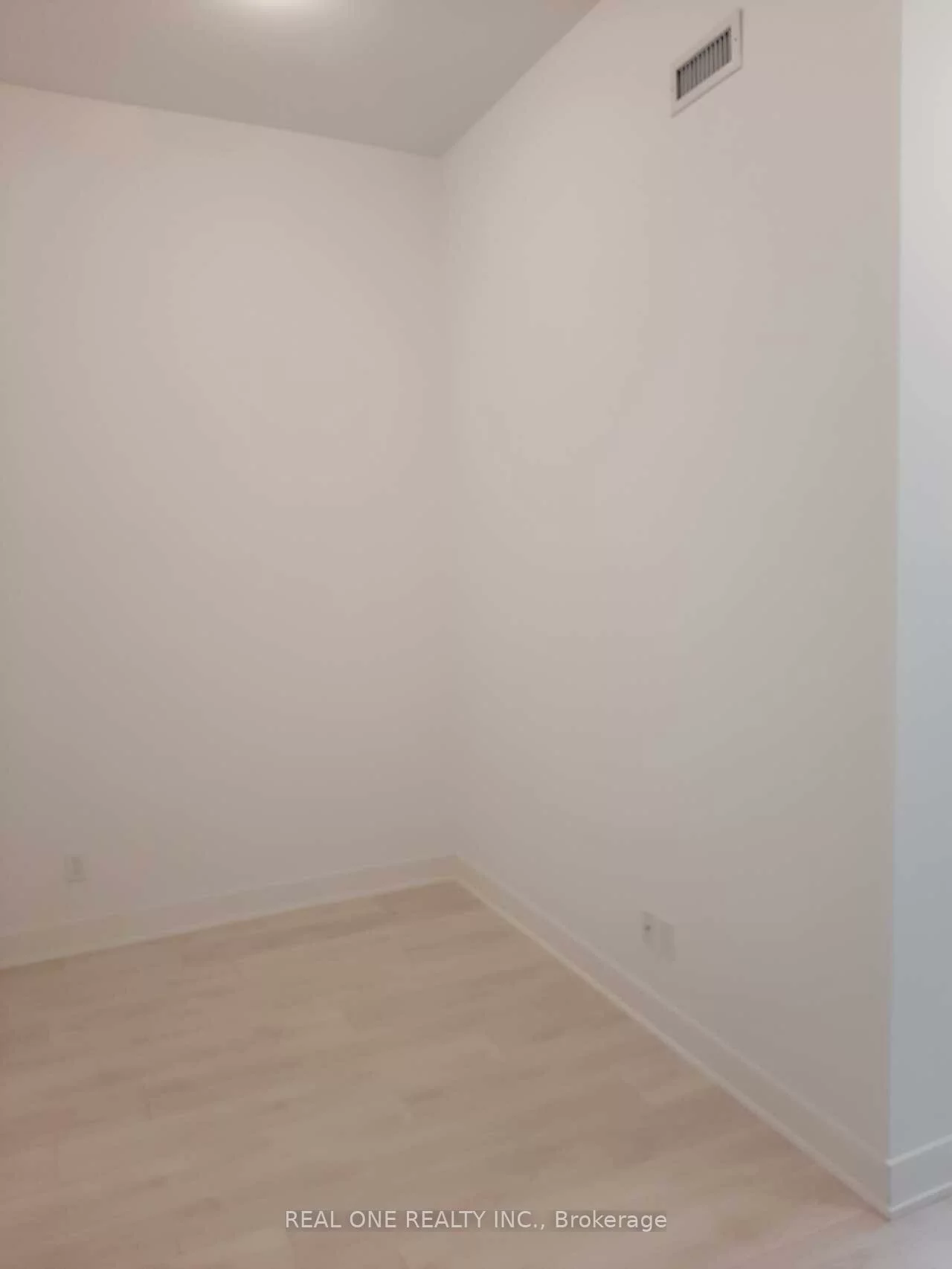 2485, Taunton, 1015 - RO River Oaks, Oakville