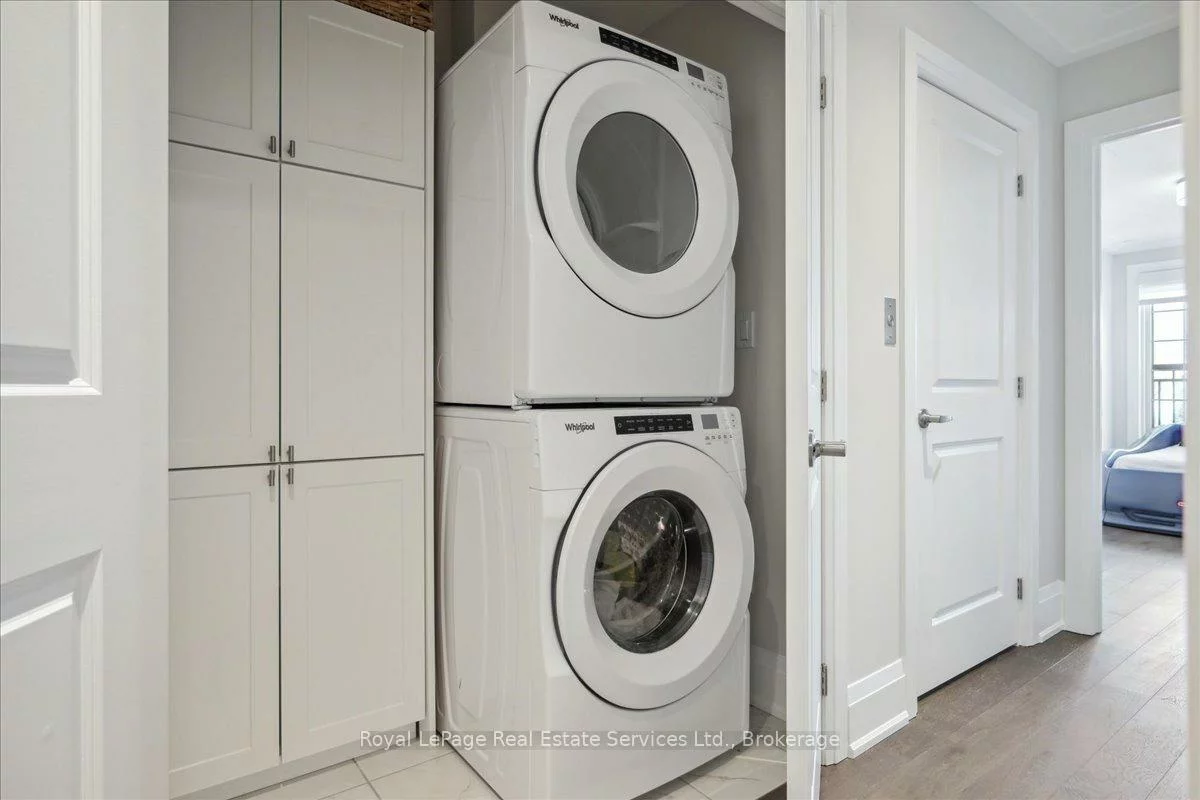95, Brookfield, 1002 - CO Central, Oakville