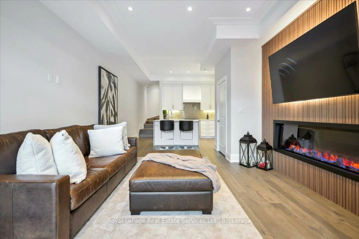 95, Brookfield, 1002 - CO Central, Oakville