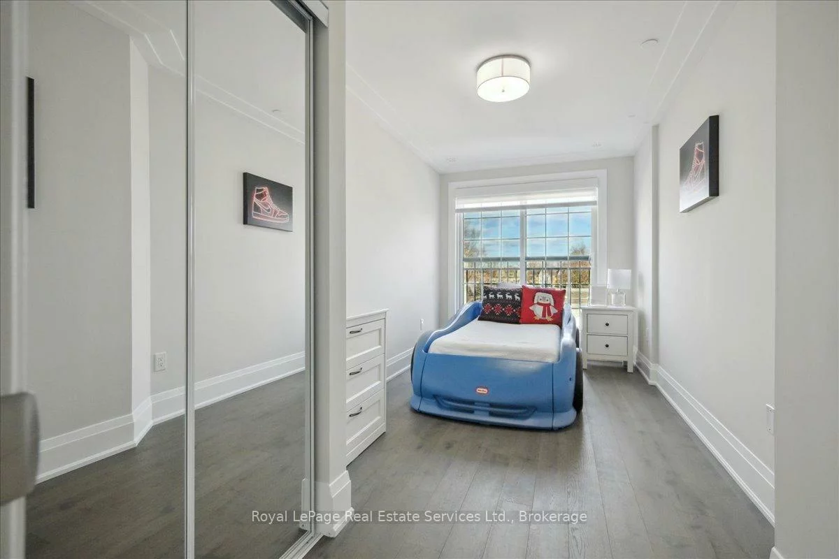 95, Brookfield, 1002 - CO Central, Oakville