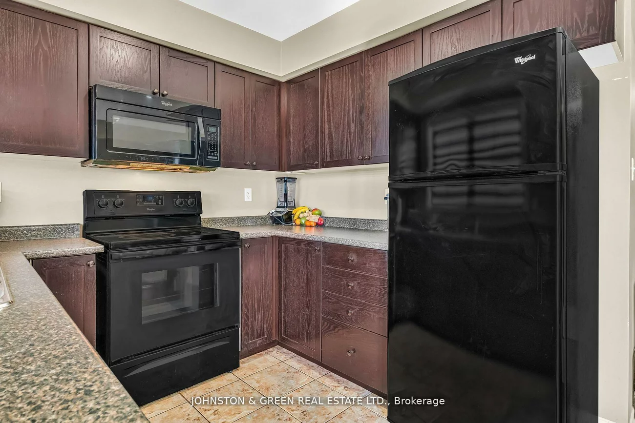 2551, Sixth, 1015 - RO River Oaks, Oakville