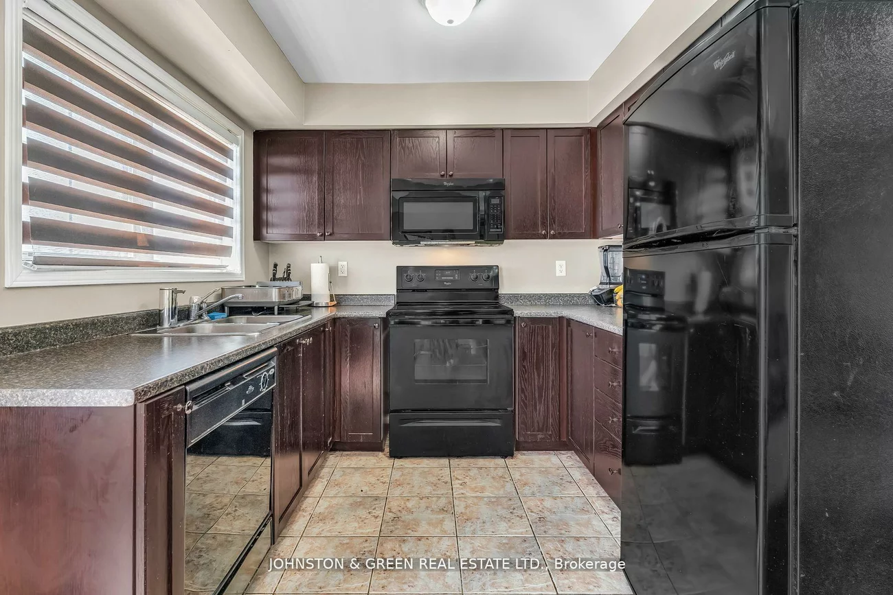 2551, Sixth, 1015 - RO River Oaks, Oakville
