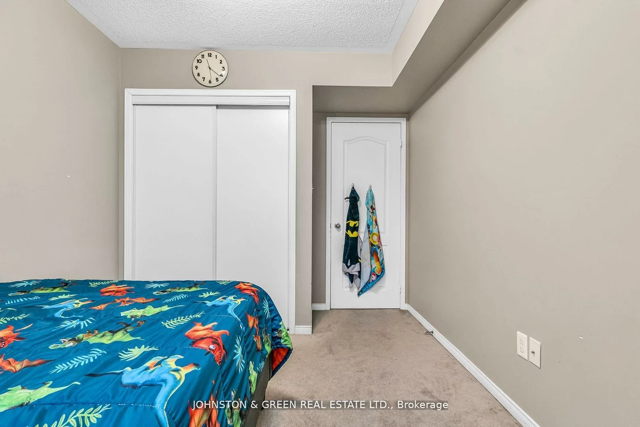 2551, Sixth, 1015 - RO River Oaks, Oakville