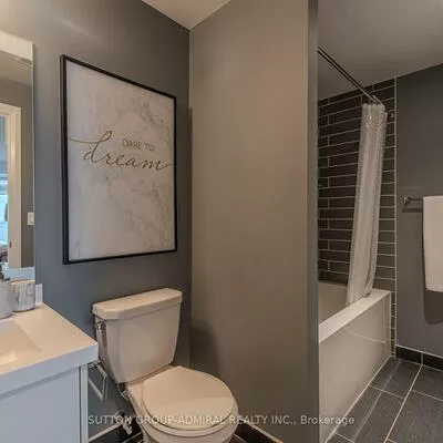 55, Speers, 1014 - QE Queen Elizabeth, Oakville