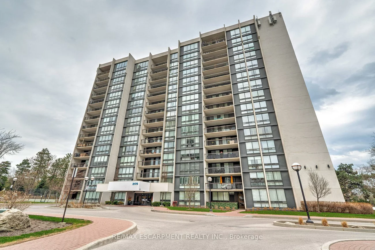 2175, Marine, 1001 - BR Bronte, Oakville