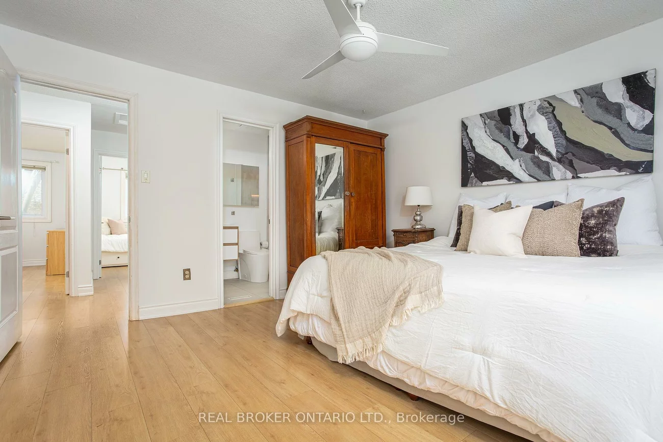 1135, McCraney, 1003 - CP College Park, Oakville