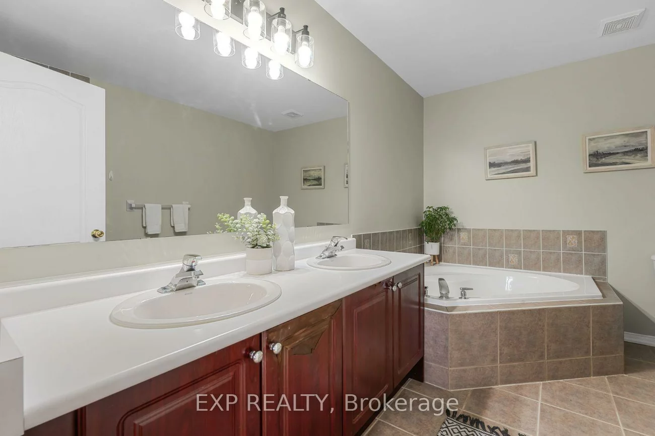 1489, Heritage, 1007 - GA Glen Abbey, Oakville