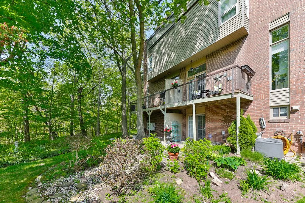 1250, Marlborough, 1003 - CP College Park, Oakville
