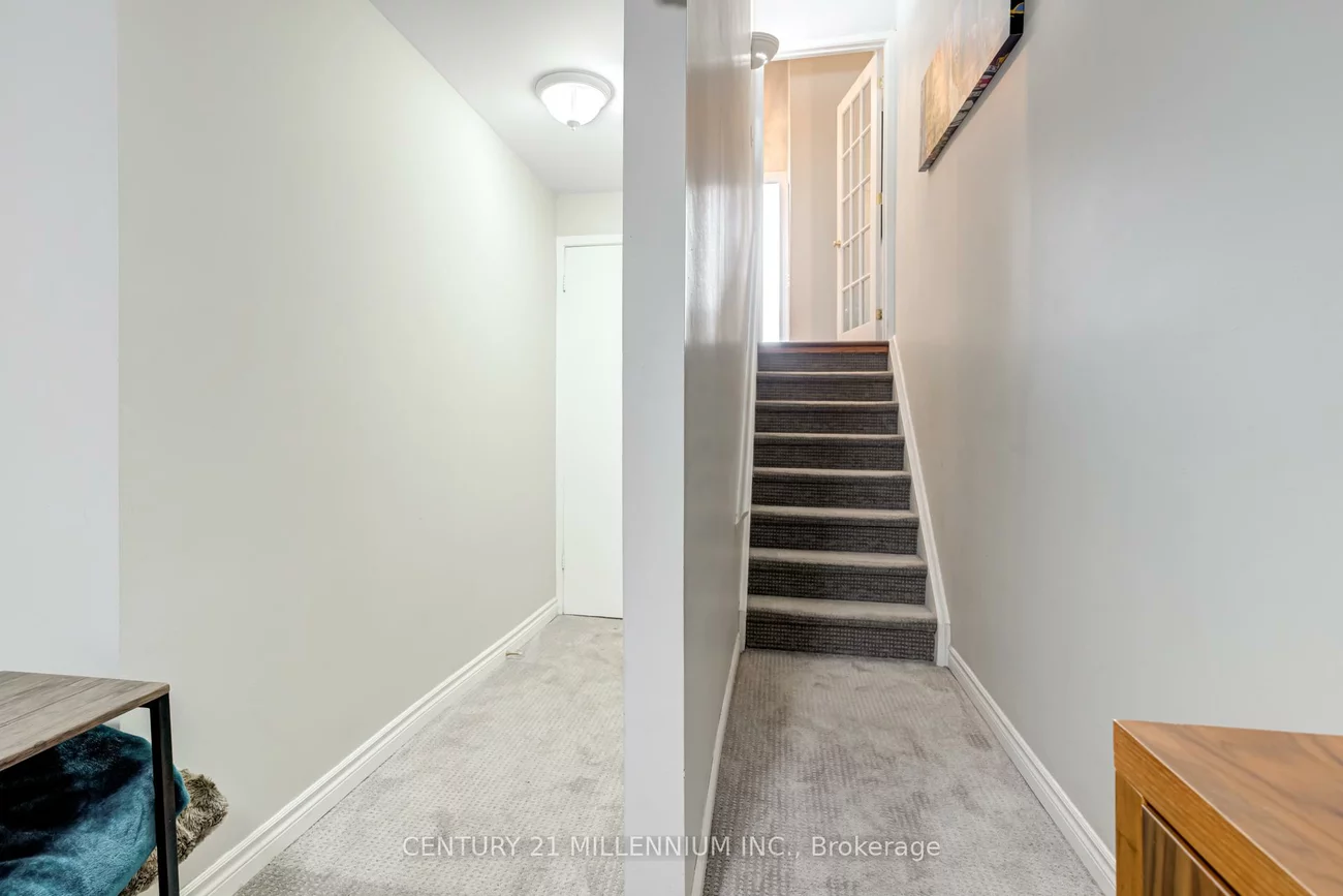 1536, Sixth, 1003 - CP College Park, Oakville