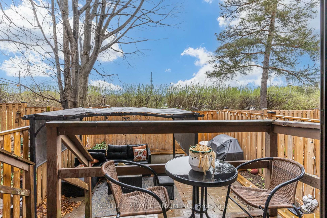 1536, Sixth, 1003 - CP College Park, Oakville