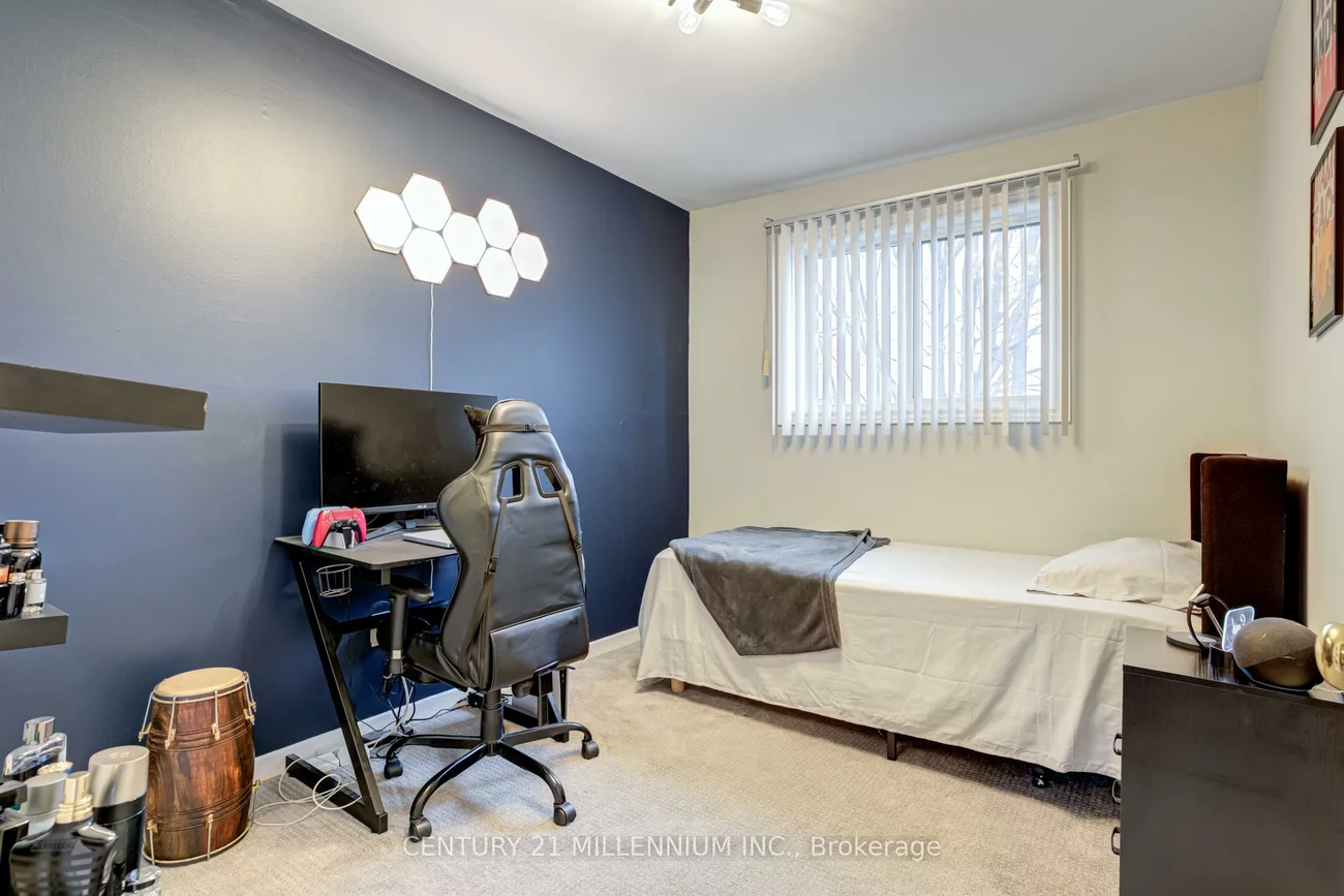 1536, Sixth, 1003 - CP College Park, Oakville