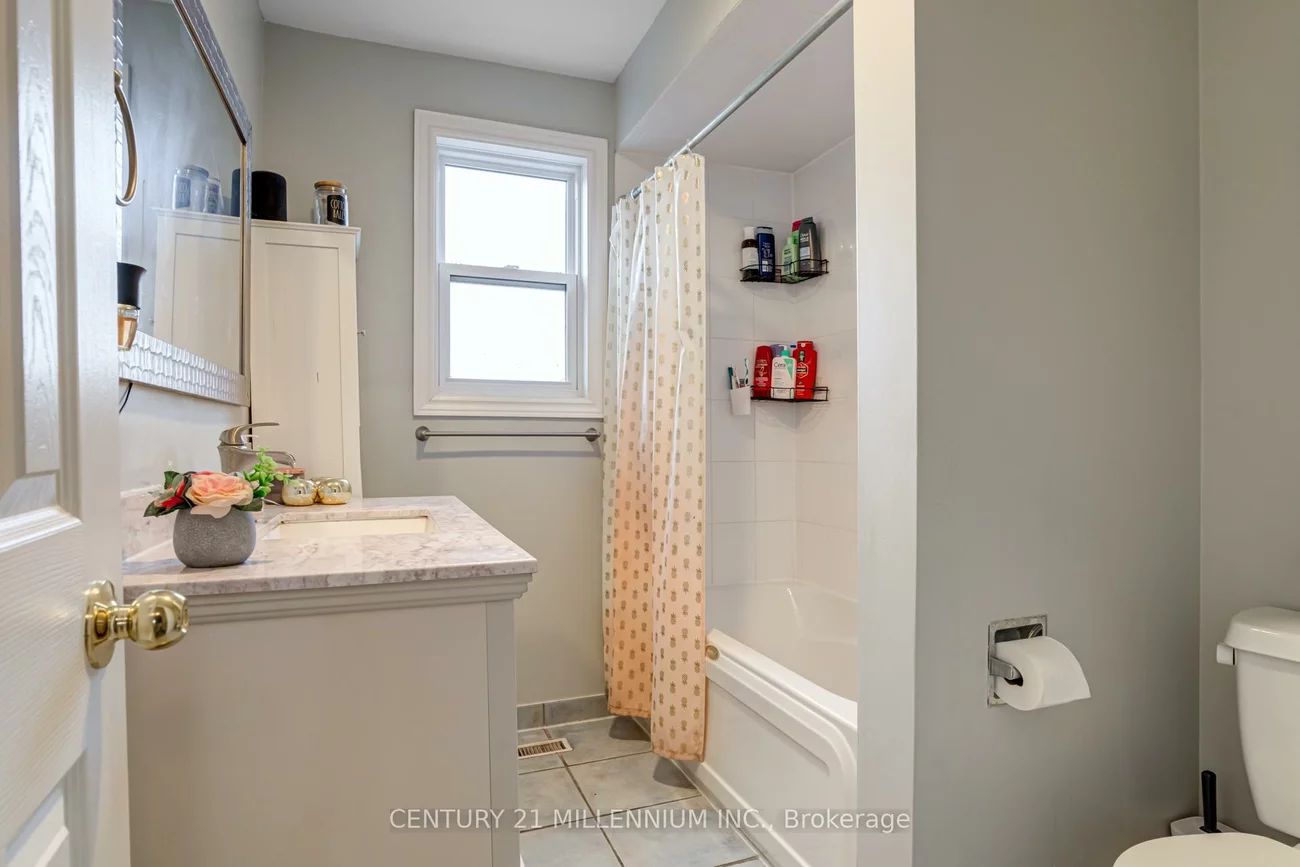 1536, Sixth, 1003 - CP College Park, Oakville
